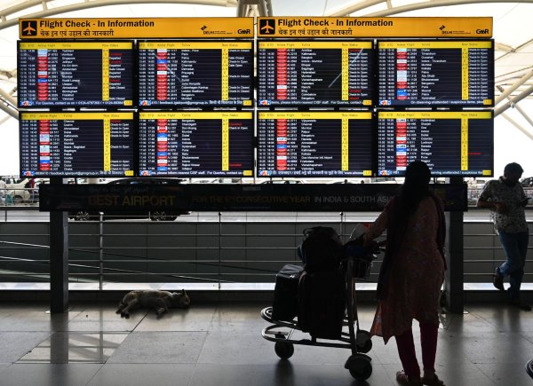 财盛配资 印度32座机场暂停对所有民用航班运营